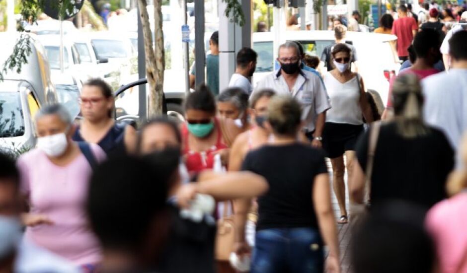 Secretaria de Saúde faz apelo a municípios para conter pandemia