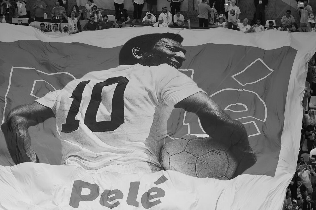 Morreu Pelé, o Rei do Futebol. Tinha 82 anos – Observador